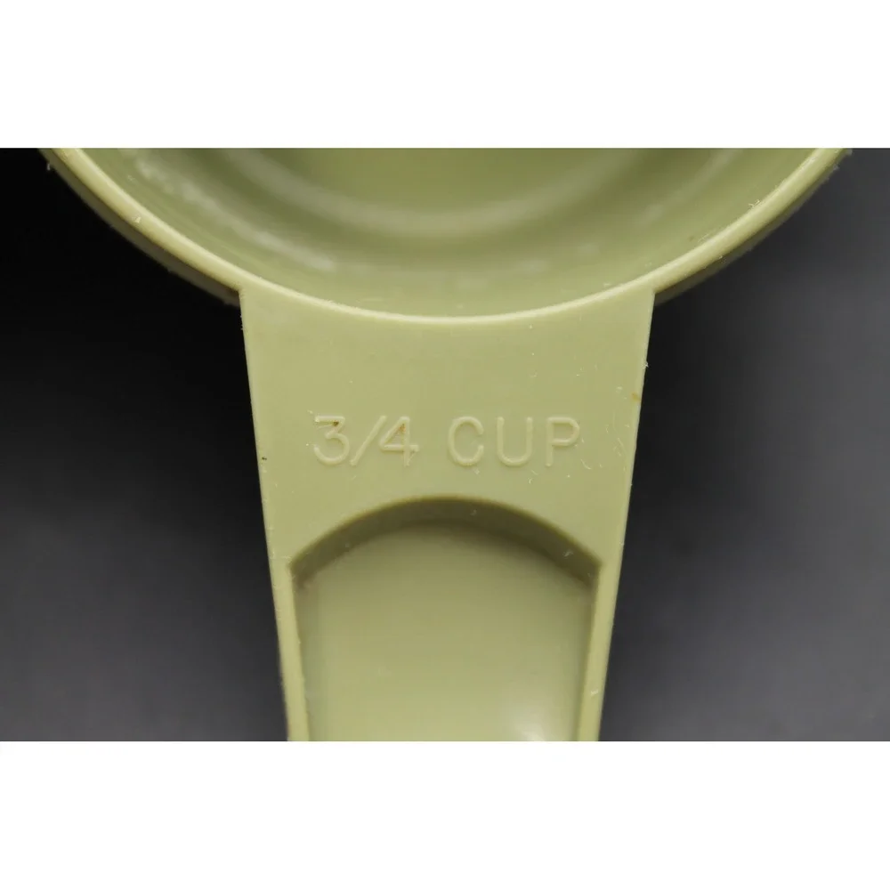 Vintage Tupperware Measuring Cups Set of 6 Green Yellow Nesting Cups